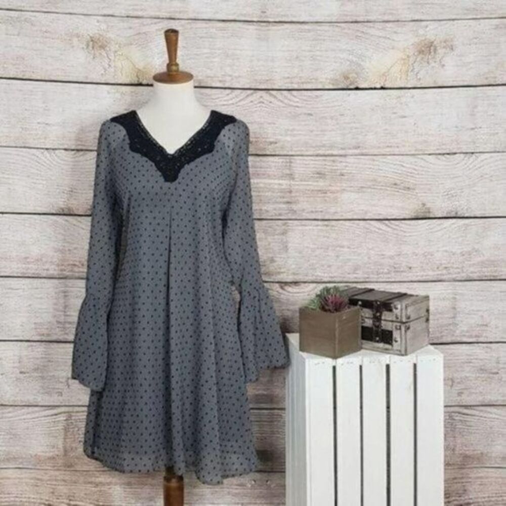 5/$25 Daniel Rainn DR2 Swiss‎ Dot Bell Sleeve Dress PS
